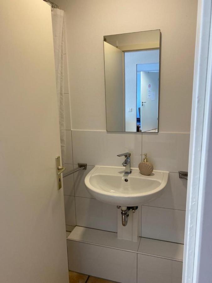 Ferienwohnung Monteurzimmer Karlsruhe Esterno foto